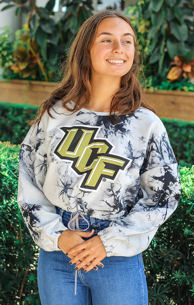 The UCF Endzone Cropped Pullover