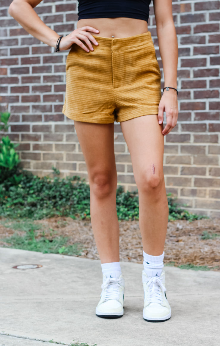 The Corded Game Day Short (Gold)