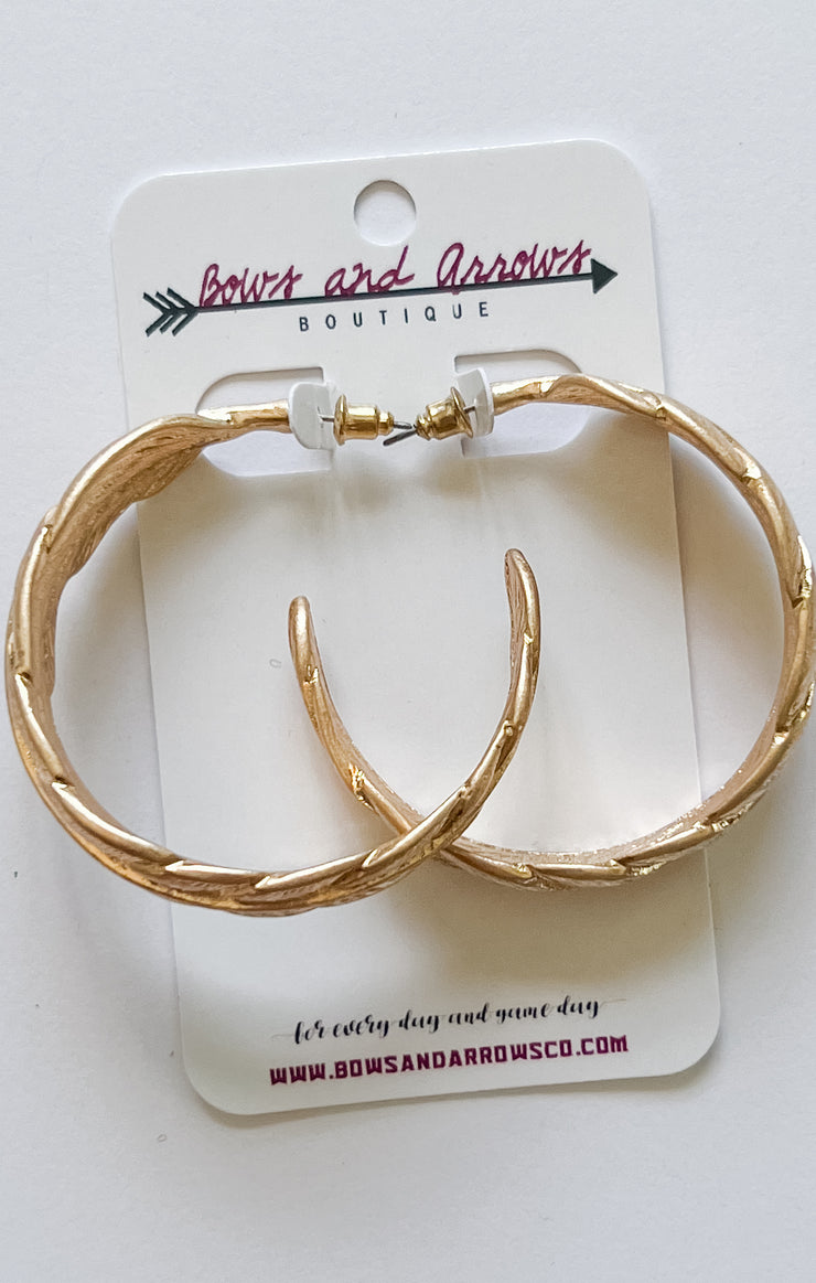 The Feather Shaped Hoops (Gold)