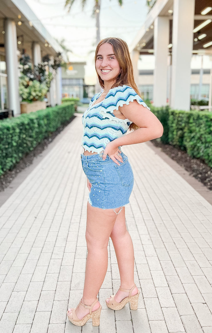 The Cutie Crop Sweater (Blue)