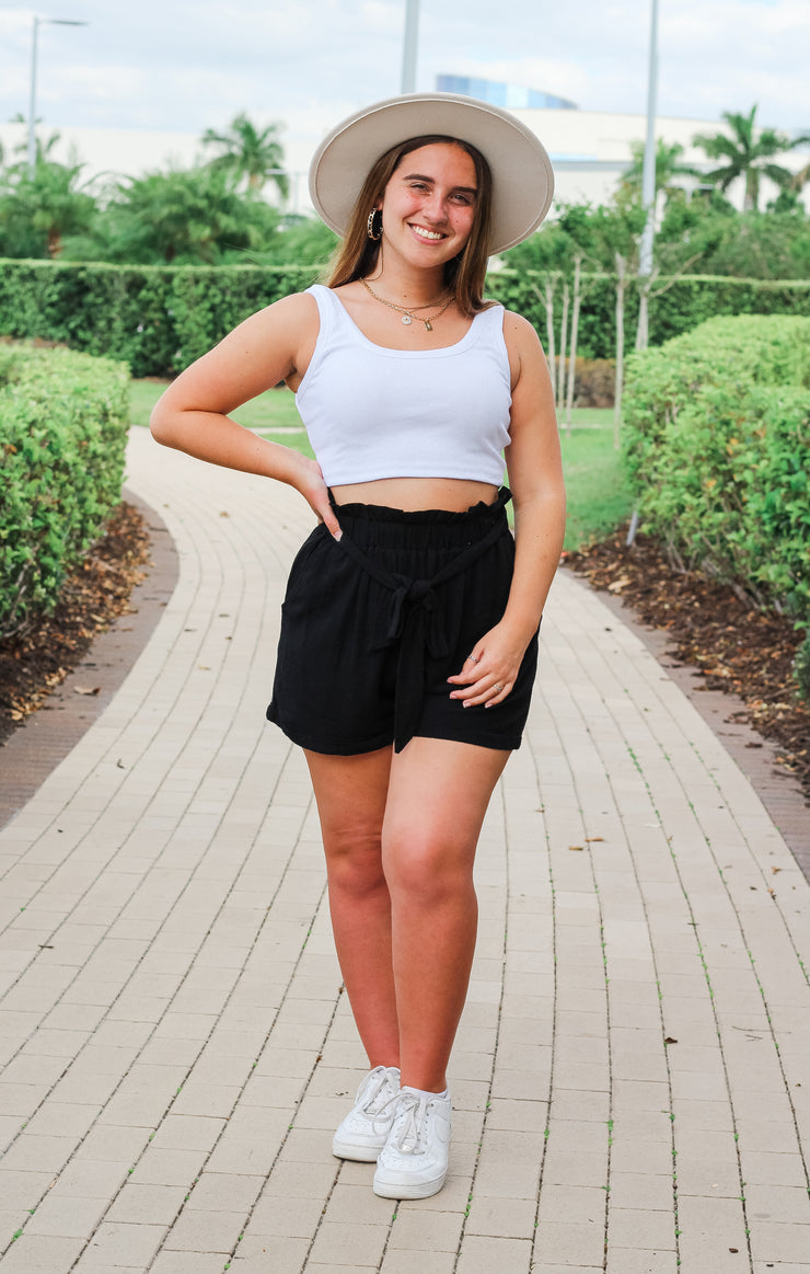 The Belted Linen Short (Black)
