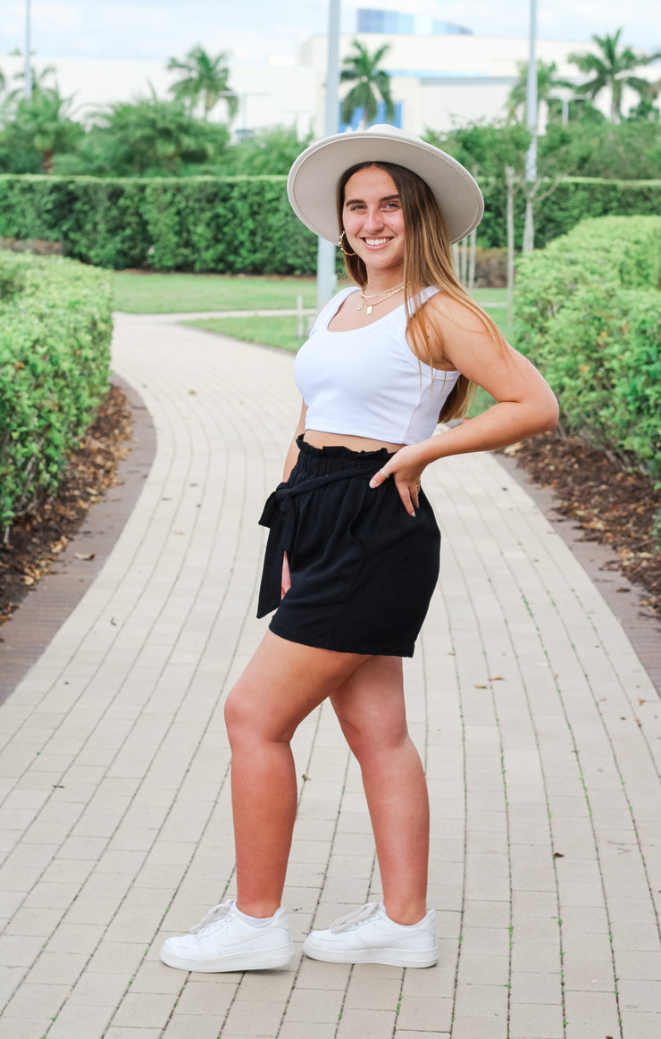 The Belted Linen Short (Black)