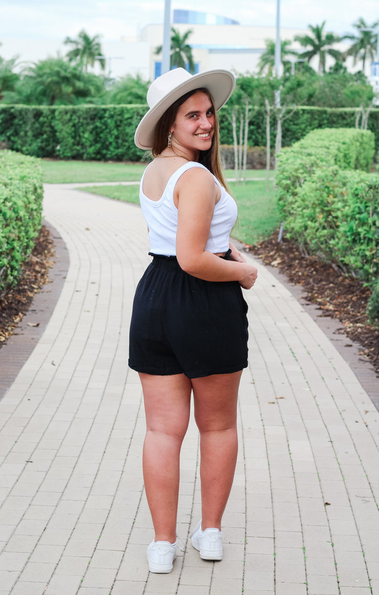 The Belted Linen Short (Black)