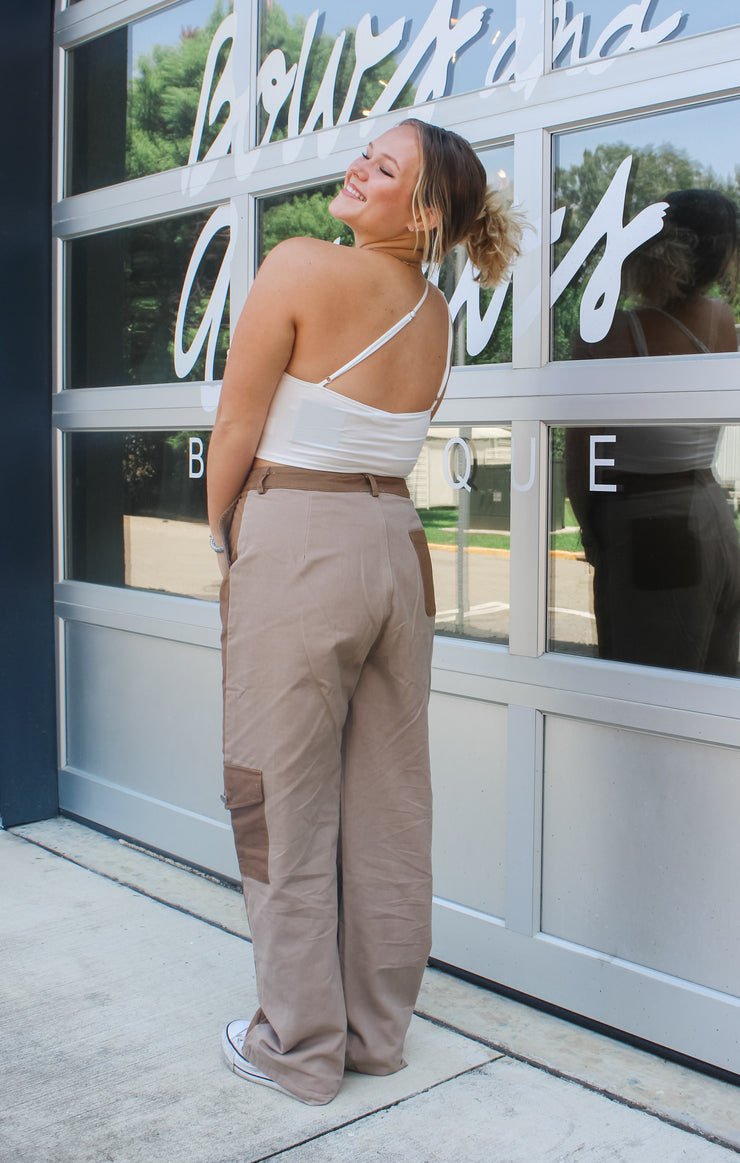 The High Waisted Cargo Pants (Brown)