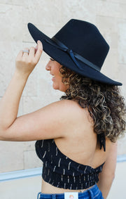 The Classic Wide Brim Hat (Black)